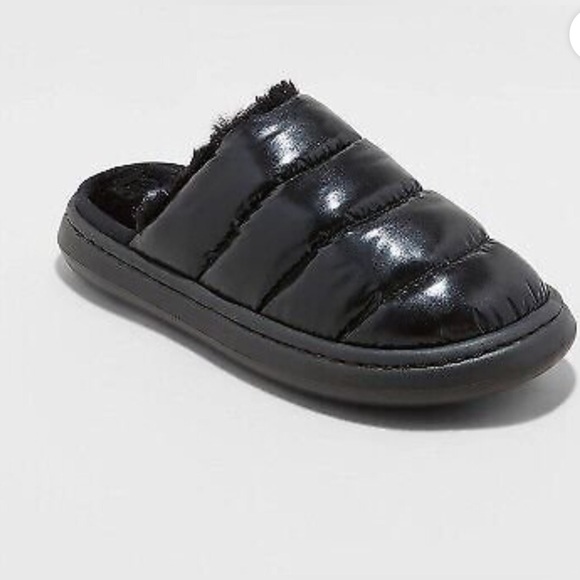 Stars Above Slippers - Picture 2 of 3